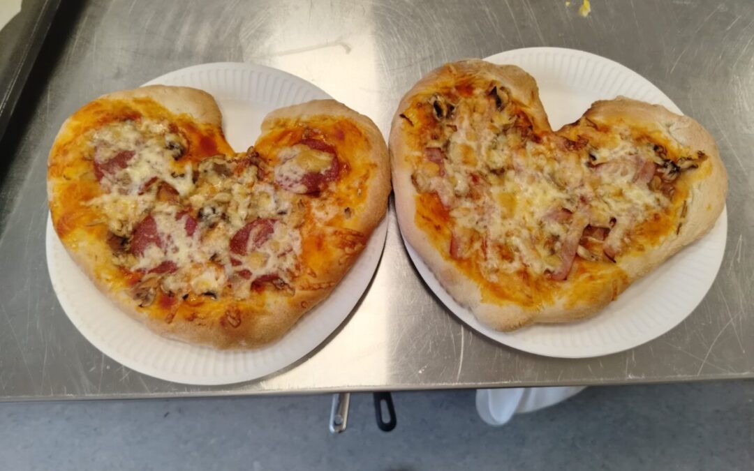 Dan pizze i Valentinovo u kuharskom praktikumu